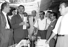 El Gobernador Ueltschi visita el Club Chacras de Coria. Fuente: archivopatrimonial.mendoza.gov.ar